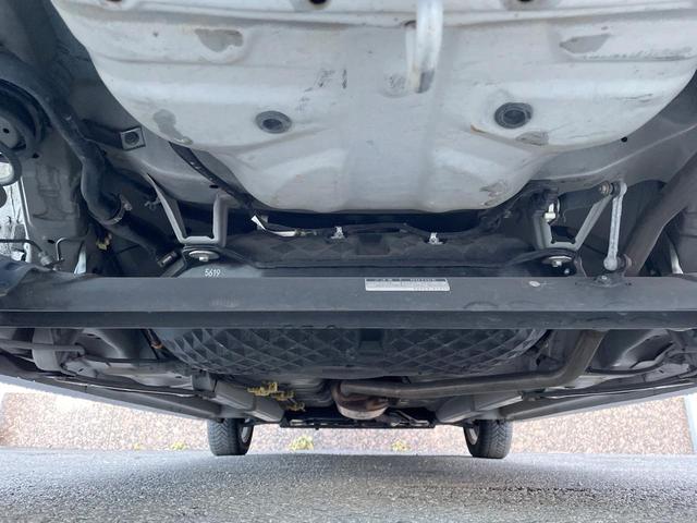 ����肪���ꂢ�Ȃ����ɁA�h�K���H�̎{�H���I�X�X���B�~��n��͂������A���ݕ��ɂ��Z���̕���A��Ń}�����E�E�B���^�[�X�|�[�c���������ɂ��D�]���������Ă���܂��B