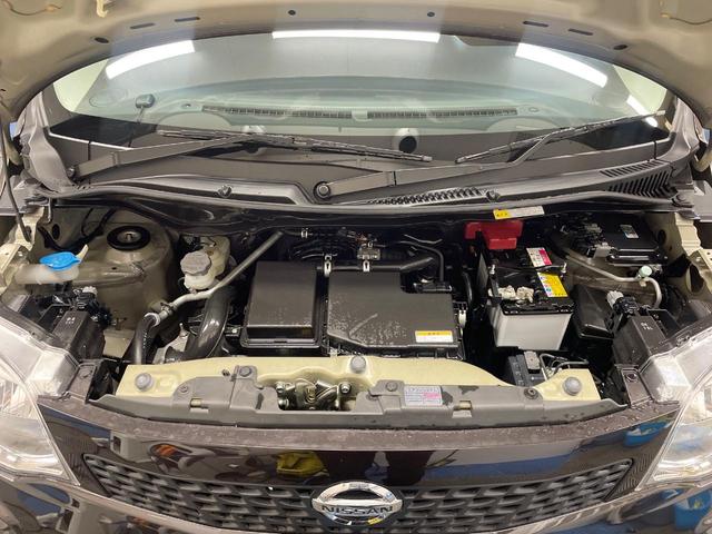 モコ Ｘ　禁煙車　純正ナビ　スマートキー　ビルトインＥＴＣ　純正１４インチアルミ　オートエアコン　Ｂｌｕｅｔｏｏｔｈ　ＣＤ　フルセグ　電動格納ミラー（18枚目）