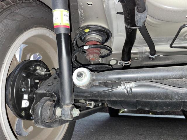 モコ Ｘ　禁煙車　純正ナビ　スマートキー　ビルトインＥＴＣ　純正１４インチアルミ　オートエアコン　Ｂｌｕｅｔｏｏｔｈ　ＣＤ　フルセグ　電動格納ミラー（21枚目）