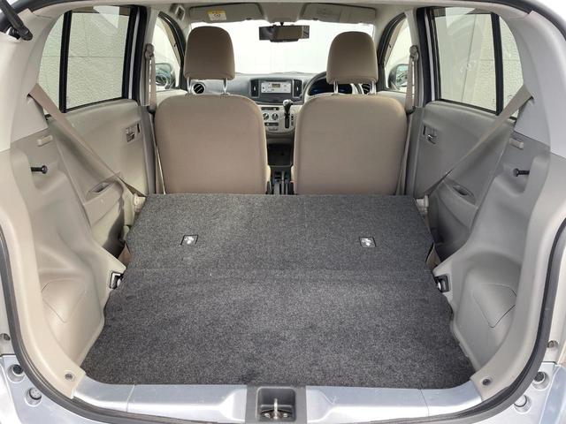 ���i�̂���������ʋ΁A���}���ɏ\���ȉ׎��X�y�[�X���m�ۂ��Ă���܂��B�Z�J���h�V�[�g��|���ƁA�傫�ȉו��̐ύڂ��\�ł���