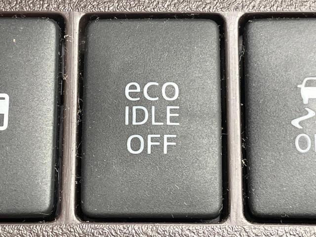 コペン ローブ SDナビ 禁煙車 ハーフレザーシート スマートキー LEDヘッド ETC 純正16インチアルミ オートエアコン Bluetooth CD DVD再生 フルセグ(5枚目)