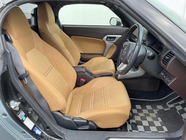 コペン ローブ SDナビ 禁煙車 ハーフレザーシート スマートキー LEDヘッド ETC 純正16インチアルミ オートエアコン Bluetooth CD DVD再生 フルセグ(8枚目)