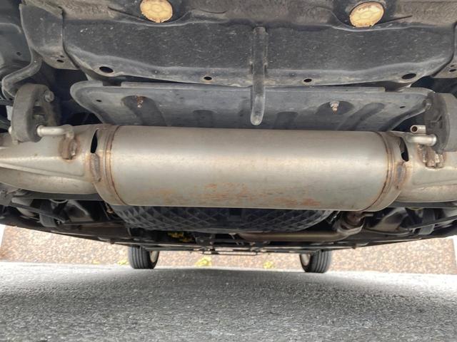 コペン ローブ SDナビ 禁煙車 ハーフレザーシート スマートキー LEDヘッド ETC 純正16インチアルミ オートエアコン Bluetooth CD DVD再生 フルセグ(17枚目)