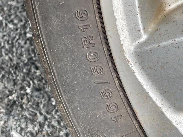 コペン ローブ SDナビ 禁煙車 ハーフレザーシート スマートキー LEDヘッド ETC 純正16インチアルミ オートエアコン Bluetooth CD DVD再生 フルセグ(21枚目)