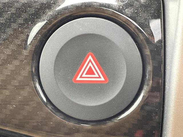 コペン ローブ SDナビ 禁煙車 ハーフレザーシート スマートキー LEDヘッド ETC 純正16インチアルミ オートエアコン Bluetooth CD DVD再生 フルセグ(31枚目)