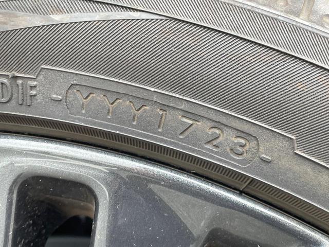 プリウス Ｚ　禁煙車　ガラスルーフ　１２型ディスプレイ　全周囲カメラ　ドラレコ付きデジタルミラー　ＢＳＭ　衝突被害軽減システム　レーダークルーズ　レザーシート　シートエアコン　パワーシート　　ＬＥＤ　ＥＴＣ２．０（24枚目）