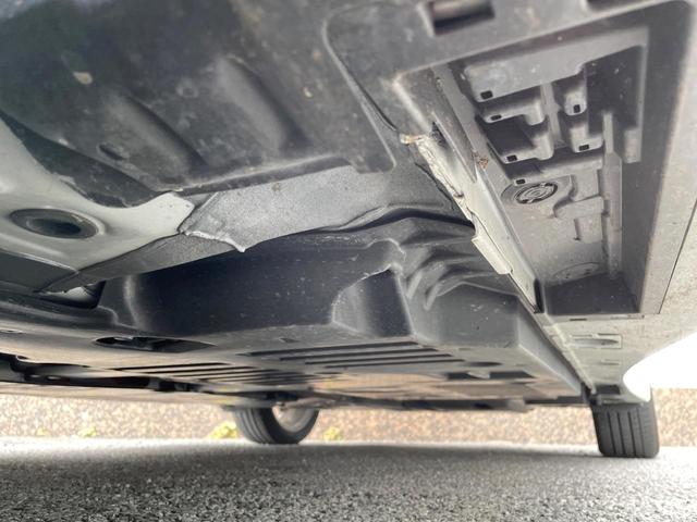 プリウス Ｚ　禁煙車　ガラスルーフ　１２型ディスプレイ　全周囲カメラ　ドラレコ付きデジタルミラー　ＢＳＭ　衝突被害軽減システム　レーダークルーズ　レザーシート　シートエアコン　パワーシート　　ＬＥＤ　ＥＴＣ２．０（27枚目）