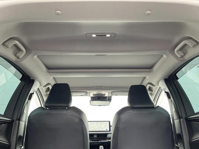 プリウス Ｚ　禁煙車　ガラスルーフ　１２型ディスプレイ　全周囲カメラ　ドラレコ付きデジタルミラー　ＢＳＭ　衝突被害軽減システム　レーダークルーズ　レザーシート　シートエアコン　パワーシート　　ＬＥＤ　ＥＴＣ２．０（37枚目）