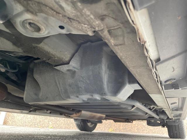 ヴォクシー ＺＳ　煌ＩＩ　両側電動ドア　純正ＳＤナビ　後席モニター　バックカメラ　衝突被害軽減システム　スマートキー　ＬＥＤヘッド　ビルトインＥＴＣ　クルコン　純正１６インチアルミ　オートハイビーム　車線逸脱警報（27枚目）