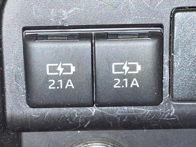 ヴォクシー ＺＳ　煌ＩＩ　両側電動ドア　純正ＳＤナビ　後席モニター　バックカメラ　衝突被害軽減システム　スマートキー　ＬＥＤヘッド　ビルトインＥＴＣ　クルコン　純正１６インチアルミ　オートハイビーム　車線逸脱警報（60枚目）