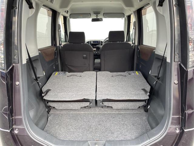 ���i�̂���������ʋ΁A���}���ɏ\���ȉ׎��X�y�[�X���m�ۂ��Ă���܂��B�Z�J���h�V�[�g��|���ƁA�傫�ȉו��̐ύڂ��\�ł���