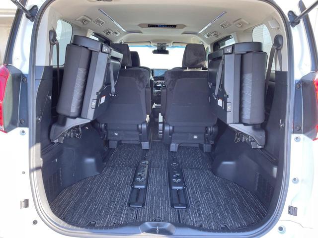 アルファード ２．５Ｓ　禁煙車　両側電動ドア　純正１０型ＳＤナビ　バックカメラ　衝突被害軽減　レーダークルーズ　ドラレコ　コーナーセンサー　スマートキー　ＬＥＤヘッド　ＥＴＣ　純正１８インチアルミ　オートハイビーム（12枚目）