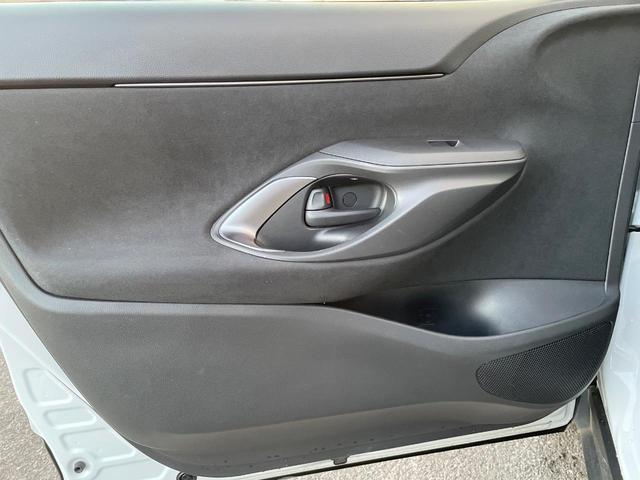 ヤリスクロス ハイブリッドＺ　禁煙車　ディスプレイオーディオ　全周囲カメラ　衝突被害軽減システム　ハーフレザーシート　パワーシート　ドラレコ　スマートキー　ＬＥＤヘッド　ＥＴＣ２．０　純正１６インチアルミ　オートハイビーム（46枚目）