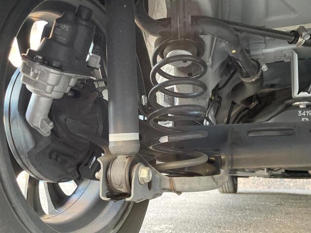 タント カスタムＲＳ　禁煙車　純正１０インチＳＤナビ　両側パワースライドドア　バックカメラ　スマートアシスト　シートヒーター　ドラレコ　コーナーセンサー　ＬＥＤヘッド　ビルトインＥＴＣ　純正１５インチアルミ　オートライト（21枚目）