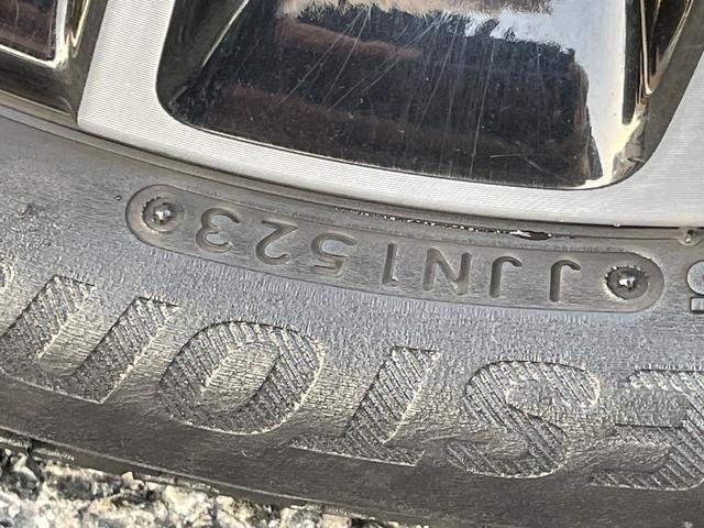 タント カスタムＲＳ　禁煙車　純正１０インチＳＤナビ　両側パワースライドドア　バックカメラ　スマートアシスト　シートヒーター　ドラレコ　コーナーセンサー　ＬＥＤヘッド　ビルトインＥＴＣ　純正１５インチアルミ　オートライト（27枚目）