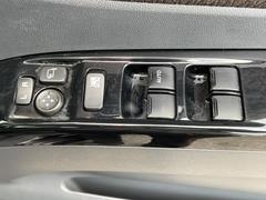 ����ư��Ǽ�ߥ顼�ۥ����ɥߥ顼����ư��Ǽ���ȤʤäƤ��ꡢ������־�Ǥ⥭�����Ĥ��ꥹ�����ޤ����ޤ��� 6