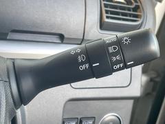 �ڥ����ȥ饤�ȡۼ�������뤵�˱����Ƽ�ư�ǥإåɥ饤�Ȥ��������������Ǥ��뵡ǽ�Ǥ����饤�Ȥ��դ�˺�졦�ä�˺��ʤɤ�̵���ʤꡢ��������ͼ�������Ԥ�¿����ȥ�ͥ��̲���������Ǥ��͢� 6