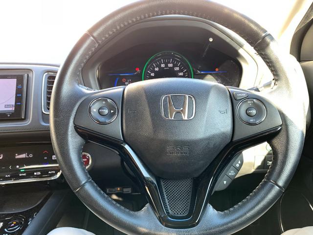 ヴェゼル ハイブリッドＺ　本土仕入・純正ナビ・フルセグＴＶ・Ｂｌｕｅｔｏｏｔｈ・バックモニター・ドライブレコーダー・純正アルミホイール・ＥＴＣ・フォグランプ・ドアバイザー（16枚目）