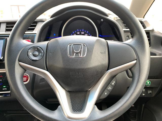 フィットハイブリッド Fパッケージ 本土仕入・ナビ・TV・バックモニター・スマートキー・プッシュスタート・電動格納ミラー・ドアバイザー(16枚目)