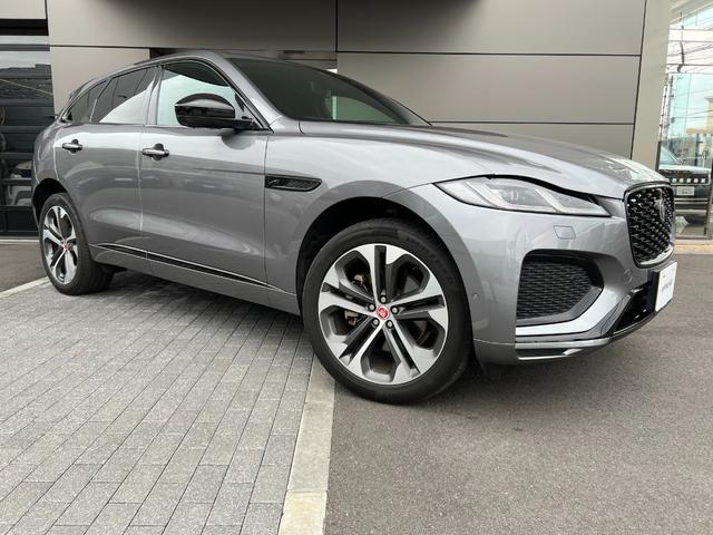 Fペイス R-ダイナミック SE D200 ワンオーナー車 スライディングパノラミックルーフ 21インチアルミホイール 黒皮シート F電動シート(シーヒーター・ベンチレーション)電動テールゲート MERIDIANサウンド(13枚目)