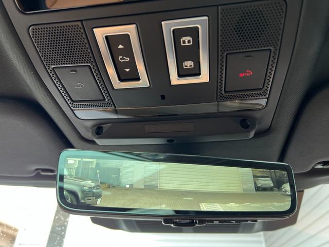 ディフェンダー ９０Ｘ　Ｄ３００　ＨＳＥ　サテンプロテクションパック　エアサスペンションパック　コンフォート＆コンビニエンスパック　エクステンデッドブラックエクステリアパック　ＣｌｅａｒＳｉｇｈｔインテリアリアビューミラー（24枚目）