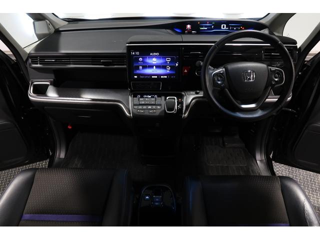 ステップワゴンスパーダ e:HEVスパーダG・EXホンダセンシング ワンオーナー 禁煙 認定中古車 衝突軽減ブレーキ 前後ドラレコ シートヒーター リヤエアコン 両側電動スライドドア 純正ナビ フルセグTV CD/DVD再生 バックモニター ETC2.0(2枚目)