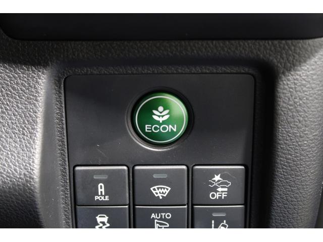 ヴェゼル Ｘ・ホンダセンシング　認定中古車　１年保証付　ワンオーナー　カロッツェリアナビ　バックカメラ　ＥＴＣ　ホンダセンシング　シートヒーター　フルセグＴＶ　Ｂｌｕｅｔｏｏｔｈ　クルーズコントロール　ＬＥＤヘッドライト　Ｒカメラ（17枚目）