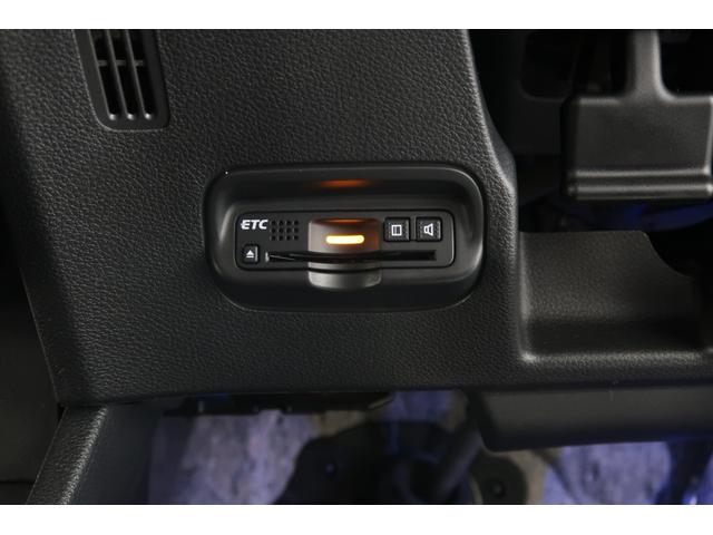 ヴェゼル Ｘ・ホンダセンシング　認定中古車　１年保証付　ワンオーナー　カロッツェリアナビ　バックカメラ　ＥＴＣ　ホンダセンシング　シートヒーター　フルセグＴＶ　Ｂｌｕｅｔｏｏｔｈ　クルーズコントロール　ＬＥＤヘッドライト　Ｒカメラ（18枚目）