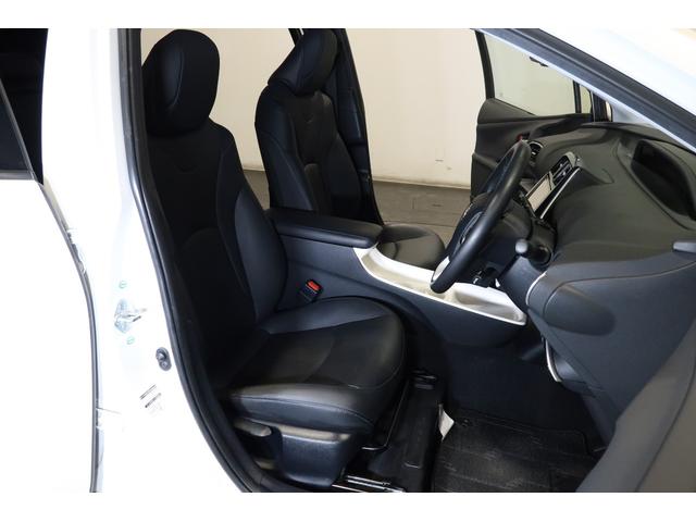 プリウス Aツーリングセレクション 保証1年付 ナビ フルセグTV Bluetooth バックカメラ ETC車載器 トヨタ純正アルミホイール シートヒーター 運転支援(19枚目)
