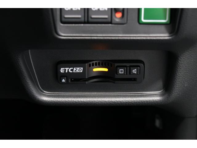 オデッセイ アブソルート・ホンダセンシング　純正ナビ　ホンダセンシング　フルセグＴＶ　クルーズコントロール　ワンオーナー　禁煙車　ＥＴＣ２．０　両側電動スライドドア　バックカメラ　マルチビューカメラ　ＬＥＤヘッドライト　衝突軽減ブレーキ（21枚目）