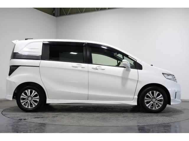 フリードスパイク Ｇエアロ　純正ナビ　１年保証　Ｂｌｕｅｔｏｏｔｈ　ＤＶＤ　バックカメラ　社外ルームミラー型ドラレコ　ワンセグＴＶ　ＥＴＣ　アルミホイール　ワンオーナー　左側電動スライドドア　オートエアコン　ＡＢＳ　ＶＳＡ（11枚目）