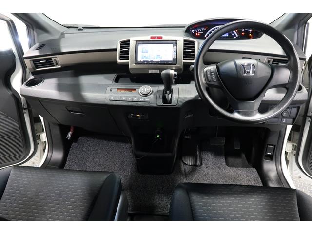 フリードスパイク Ｇエアロ　純正ナビ　１年保証　Ｂｌｕｅｔｏｏｔｈ　ＤＶＤ　バックカメラ　社外ルームミラー型ドラレコ　ワンセグＴＶ　ＥＴＣ　アルミホイール　ワンオーナー　左側電動スライドドア　オートエアコン　ＡＢＳ　ＶＳＡ（16枚目）