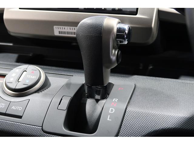 フリードスパイク Ｇエアロ　純正ナビ　１年保証　Ｂｌｕｅｔｏｏｔｈ　ＤＶＤ　バックカメラ　社外ルームミラー型ドラレコ　ワンセグＴＶ　ＥＴＣ　アルミホイール　ワンオーナー　左側電動スライドドア　オートエアコン　ＡＢＳ　ＶＳＡ（20枚目）