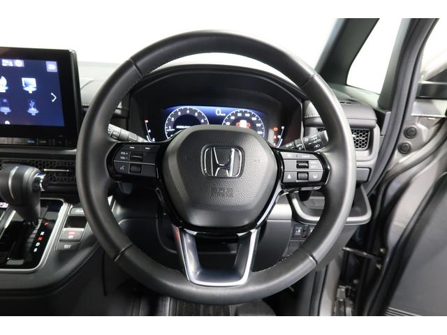 ステップワゴン スパーダ　認定中古車　２年保証付　ワンオーナー　純正ナビ　フルセグＴＶバックカメラ　前後ドラレコ　ＥＴＣ車載器　両側電動スライドドア　ＬＥＤヘッドライト　シートヒーター　ホンダセンシング　クルーズコントロール（18枚目）