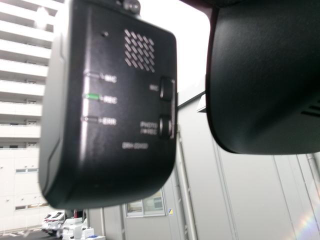 Ｎ－ＢＯＸカスタム ベースグレード　認定中古車　当社デモカー　純正ナビ　バックカメラ　純正フロントドラレコ　Ｂｌｕｅｔｏｏｔｈ　ＥＴＣ　フルセグＴＶ　両側電動スライドドア　シートヒーター　ホンダセンシング　ＬＥＤヘッドライト（18枚目）