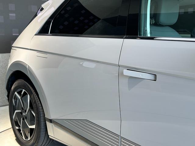 アイオニック５ ボヤージュ　ＡＷＤ　ヒョンデ正規認定中古車　ワンオーナー　１２．３インチナビ　パワーテールゲート　リモートスマートパーキングシステム　リヤビューモニター　サラウンドビューモニター（22枚目）
