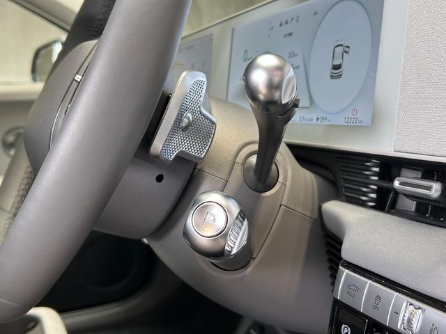 アイオニック５ ボヤージュ　ＡＷＤ　ヒョンデ正規認定中古車　ワンオーナー　１２．３インチナビ　パワーテールゲート　リモートスマートパーキングシステム　リヤビューモニター　サラウンドビューモニター（41枚目）