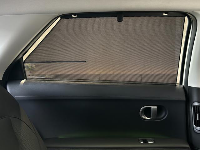 アイオニック５ ラウンジ　ＡＷＤ　ヒョンデ正規認定中古車　ワンオーナー　１２．３インチナビ　パワーテールゲート　リモートスマートパーキングシステム　リヤビューモニター　サラウンドビューモニター（15枚目）