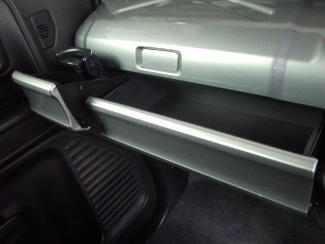 スペーシアギア ギア　ＨＹＢＲＩＤ　ＸＺターボ　メモリーナビ　両側電動スライドドア　パドルシフト　ドライブレコーダー前後　ＬＥＤヘッドランプ　ルーフレール　アダプティブクルーズコントロール　ステアリングオーディオスイッチ　スリムサーキュレーター　オートライト（57枚目）