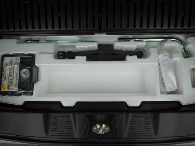 スペーシアギア ギア　ＨＹＢＲＩＤ　ＸＺターボ　メモリーナビ　両側電動スライドドア　パドルシフト　ドライブレコーダー前後　ＬＥＤヘッドランプ　ルーフレール　アダプティブクルーズコントロール　ステアリングオーディオスイッチ　スリムサーキュレーター　オートライト（78枚目）