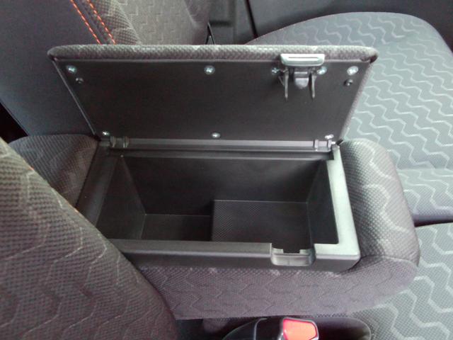 スペーシア ギア　ＨＹＢＲＩＤ　ＸＺ　全方位モニター付メモリーナビ　両側電動スライドドア　スズキコネクト　ＬＥＤヘッドランプ　キーレスプッシュスタート　マルチユースフラップ　ルーフレール　アダプティブクルーズコントロール　ステアリングオーディオスイッチ　サポカー（66枚目）