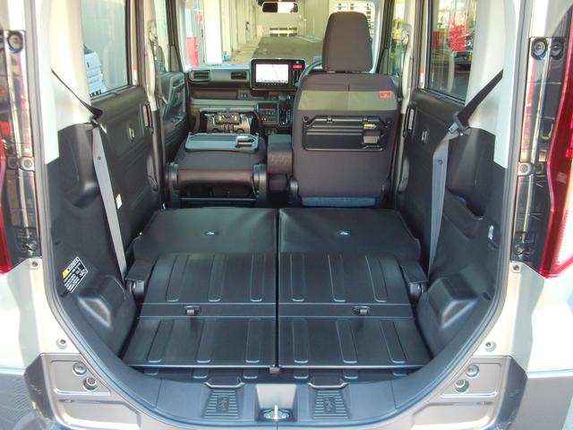 スペーシア ギア　ＨＹＢＲＩＤ　ＸＺ　全方位モニター付メモリーナビ　両側電動スライドドア　スズキコネクト　ＬＥＤヘッドランプ　キーレスプッシュスタート　マルチユースフラップ　ルーフレール　アダプティブクルーズコントロール　ステアリングオーディオスイッチ　サポカー（75枚目）