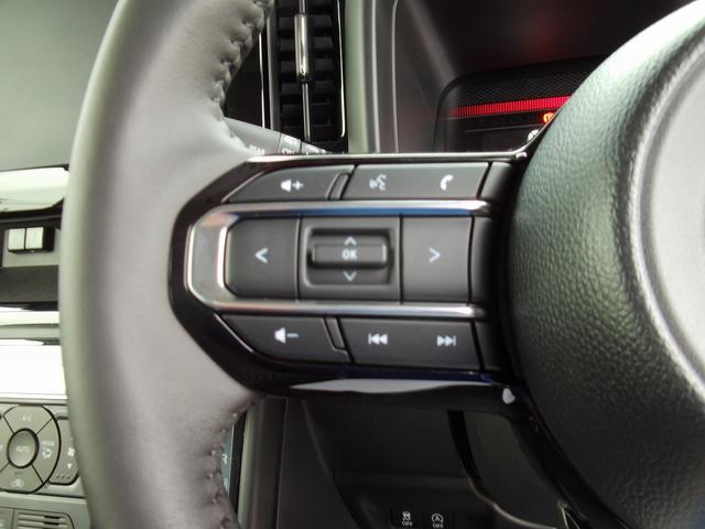 �Ή��̃I�[�f�B�I�̃X�C�b�`�ނ����茳�ő���ł��܂��I