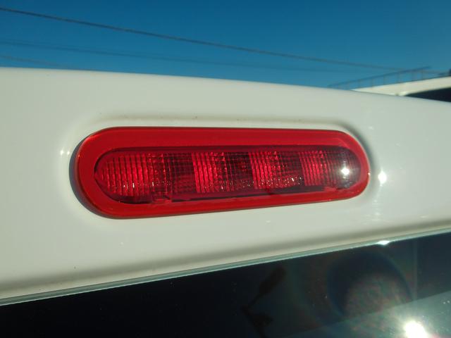 アルト Ａ　バックアイカメラ付ディスプレイオーディオ　キーレスエントリー　ステアリングオーディオスイッチ　衝突被害軽減ブレーキ　後退時ブレーキサポート　ＳＲＳサイドエアバッグ　ＳＲＳカーテンエアバッグ　ＥＳＰ（車両走行安定補助システム）　オートライト（27枚目）