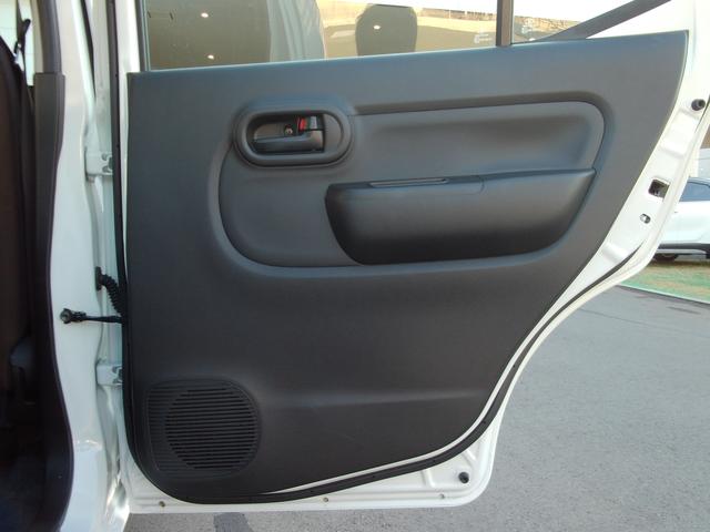 アルト Ａ　バックアイカメラ付ディスプレイオーディオ　キーレスエントリー　ステアリングオーディオスイッチ　衝突被害軽減ブレーキ　後退時ブレーキサポート　ＳＲＳサイドエアバッグ　ＳＲＳカーテンエアバッグ　ＥＳＰ（車両走行安定補助システム）　オートライト（38枚目）