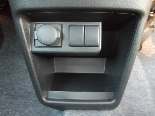 アルト Ａ　バックアイカメラ付ディスプレイオーディオ　キーレスエントリー　ステアリングオーディオスイッチ　衝突被害軽減ブレーキ　後退時ブレーキサポート　ＳＲＳサイドエアバッグ　ＳＲＳカーテンエアバッグ　ＥＳＰ（車両走行安定補助システム）　オートライト（49枚目）