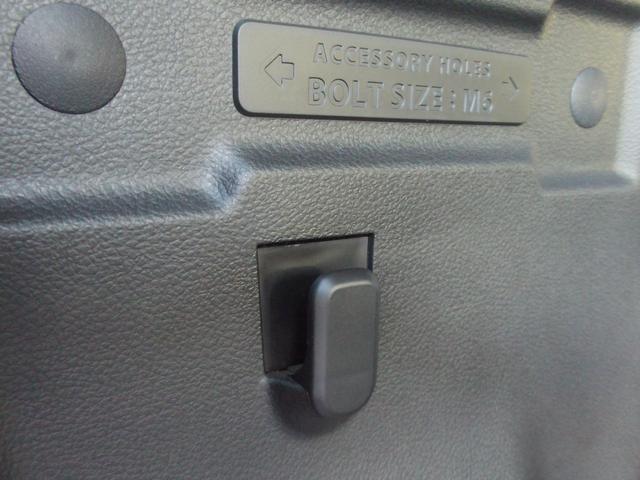 ハスラー ＨＹＢＲＩＤ　Ｘ　全方位モニター付メモリーナビ　ＥＴＣ　ＬＥＤヘッドランプ　キーレスプッシュスタート　ステアリングオーディオスイッチ　パーソナルテーブル　マイルドハイブリッド　サポカー　ＳＲＳサイドエアバッグ　ＳＲＳカーテンエアバッグ　ＥＳＰ（71枚目）