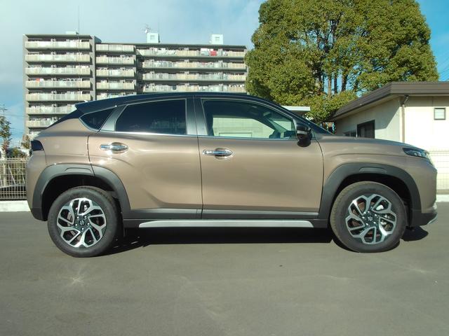 フロンクス １型　全方位モニター付メモリーナビ　スズキコネクト　パドルシフト　ＬＥＤヘッドランプ　キーレスプッシュスタート　アダプティブクルーズコントロール　ステアリングオーディオスイッチ　電動パーキングブレーキ　マイルドハイブリッド　サポカー（3枚目）