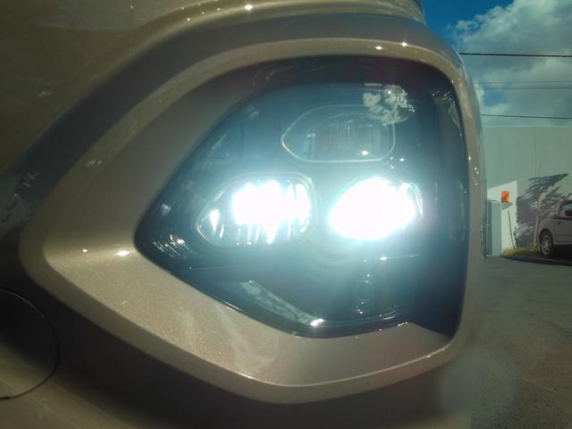 フロンクス １型　全方位モニター付メモリーナビ　スズキコネクト　パドルシフト　ＬＥＤヘッドランプ　キーレスプッシュスタート　アダプティブクルーズコントロール　ステアリングオーディオスイッチ　電動パーキングブレーキ　マイルドハイブリッド　サポカー（12枚目）