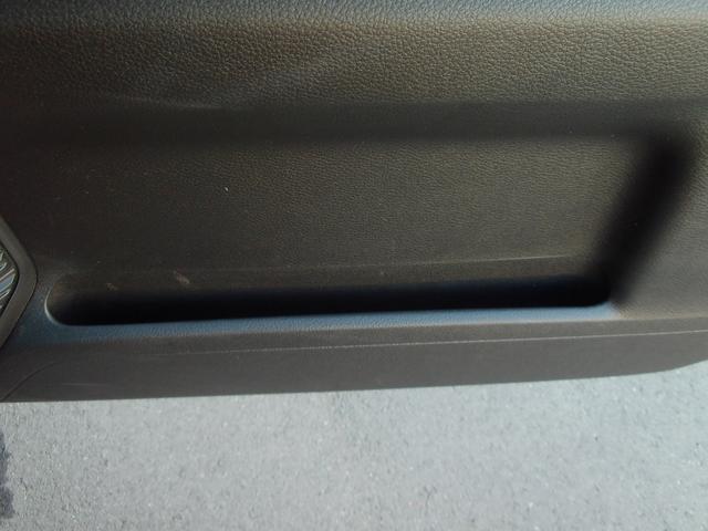 ハスラー ＨＹＢＲＩＤ　Ｘ　ディスプレイオーディオ　ＬＥＤヘッドランプ　キーレスプッシュスタート　ステアリングオーディオスイッチ　パーソナルテーブル　マイルドハイブリッド　衝突被害軽減ブレーキ　後退時ブレーキサポート　アルミホイール　シートヒーター（38枚目）